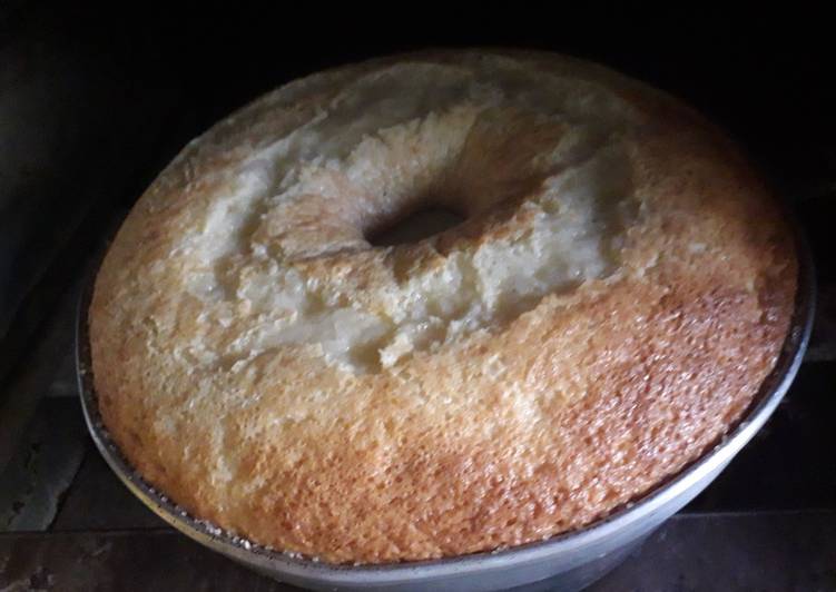 Bolo de iogurte natural