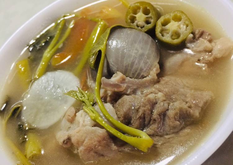 Recipe of Favorite Pork Ribs &amp; Water Spinach in Tamarind Broth - Filipino Sinigang