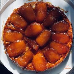 A picture of Tarte Tatin.