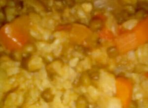 Una foto de Guiso de arroz yamaní integral con porotos aduki