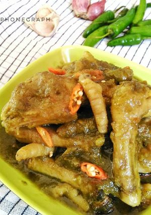 Foto resep Kepala dan Ceker Ayam Mutilasi Cabe Ijo