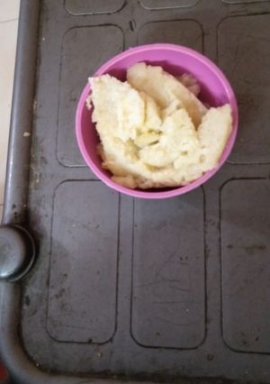 सूजी का हलवा (Suji ka halwa recipe in hindi) रेसिपी मुख्य फोटो
