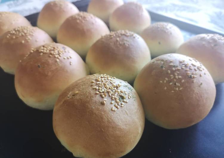 Steps to Prepare Super Quick Homemade Red bean buns