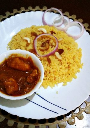 A picture of Basanti pulao.