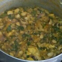 A picture of Easy chicken beans porridge recipe.