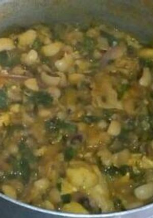 A picture of Easy chicken beans porridge recipe.