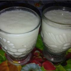 A picture of Mithi lassi.
