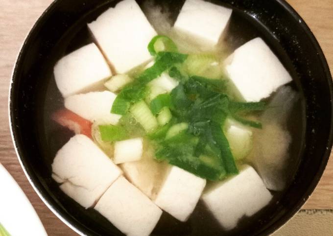 Bagaimana Menyiapkan Miso sup (hangat dan sedap) ❤ yang Enak