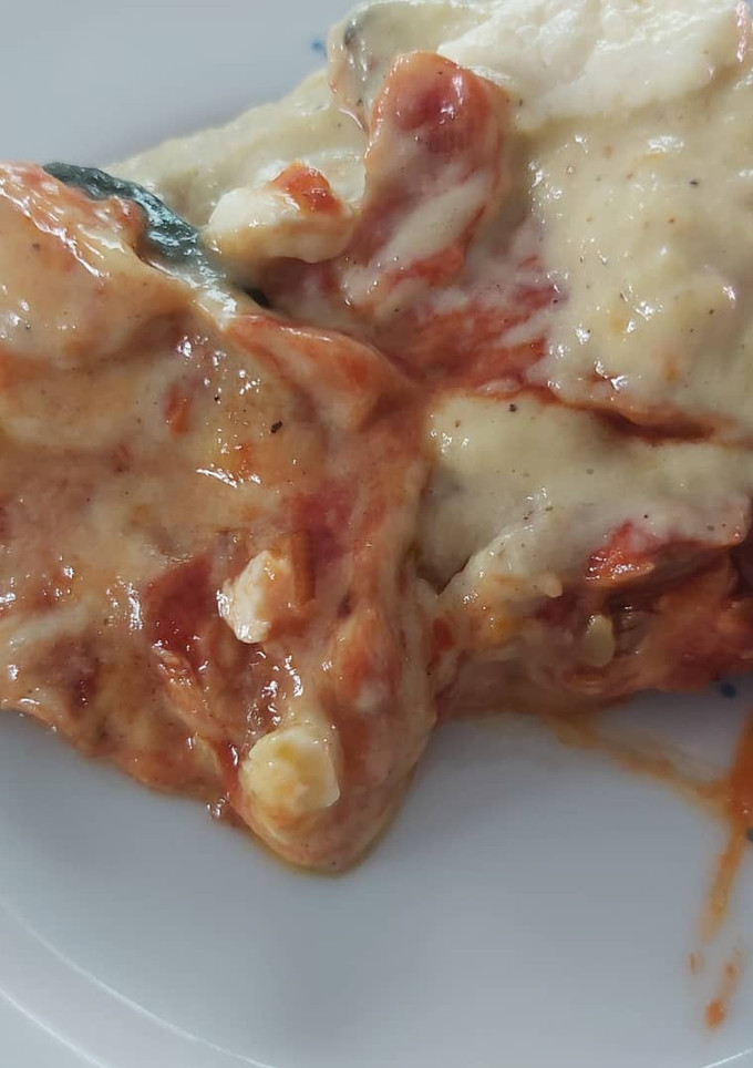 Una foto de Lasaña de berenjenas con falsa bechamel