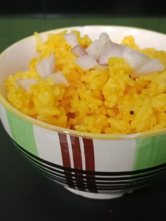 વઘારેલા ભાત (Vagharela Bhat Recipe In Gujarati) રેસીપી મુખ્ય ફોટો