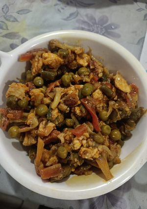 A picture of Restaurant style creamy mix veg.