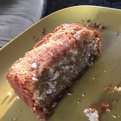 A picture of Strawberry pound cake.