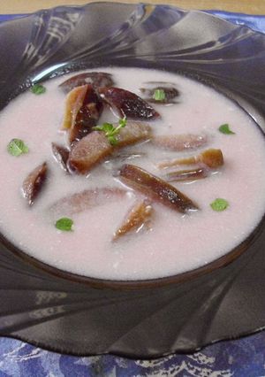 Mentás szilvaleves recept fotója