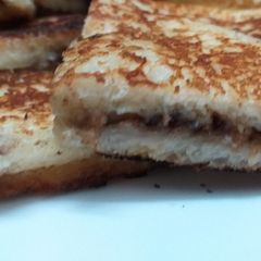 A picture of Stuffed French Toast.