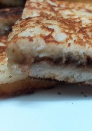 A picture of Stuffed French Toast.