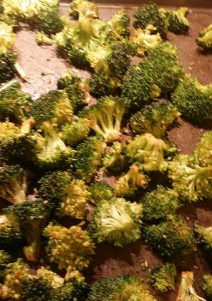 A picture of Roasted broccoli.