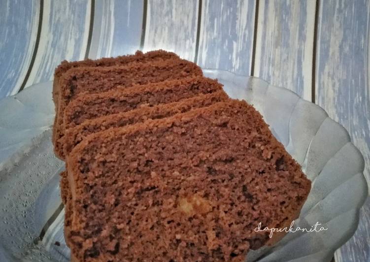 Cara Gampang Menyiapkan Cake Coklat Ampas Almond Anti Gagal