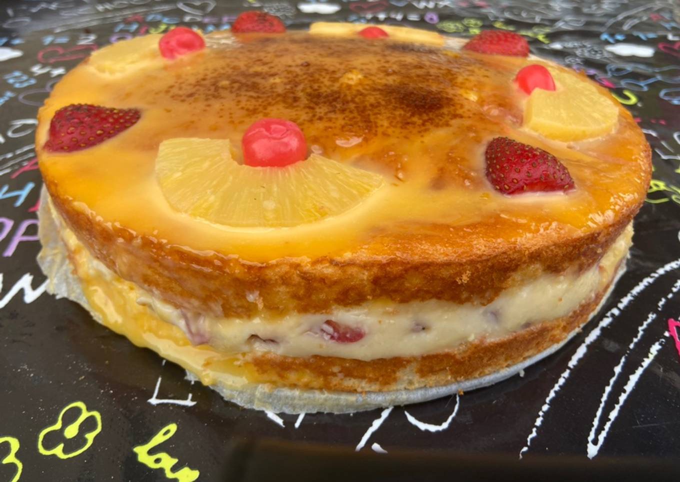 Tarta de crema con fresas