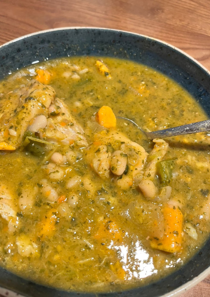 Una foto de Guiso de legumbres y pescado