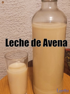 Una foto de Leche de Avena (bebida vegetal)