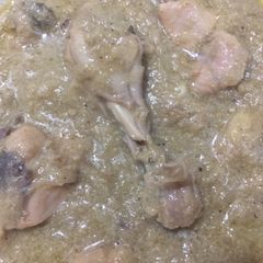 A picture of Dahi gosht.