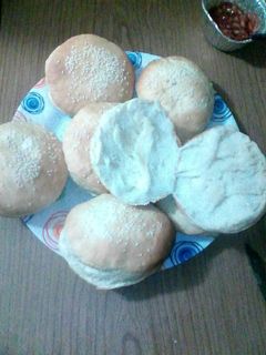 Una foto de Pan para hamburguesa fácil y rico