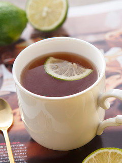 【家樂福廚房】熱薑檸檬茶 的食譜成品照片