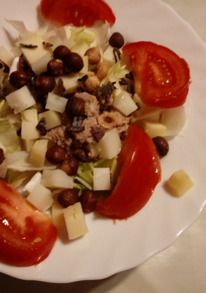 Una foto de Ensalada de endivias