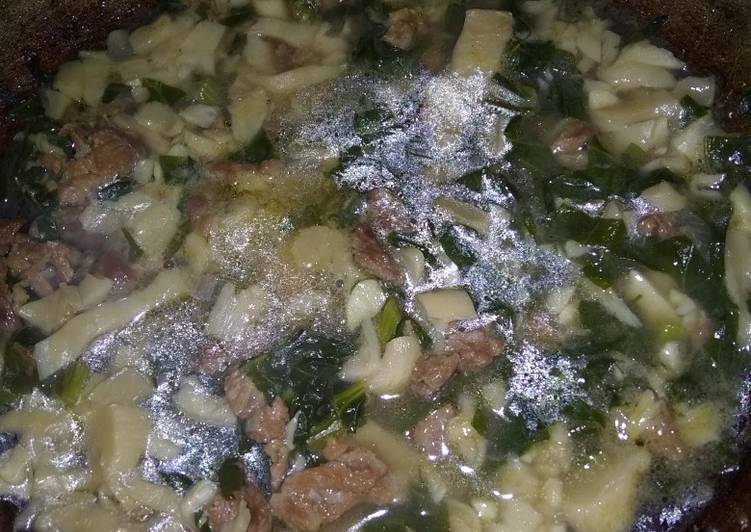 Cara buat Sup jamur tiram daging cincang yang enak Untuk Jualan