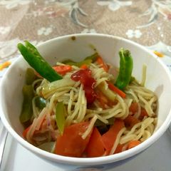 A picture of Sweet, hot and sour veg Chow Chow.