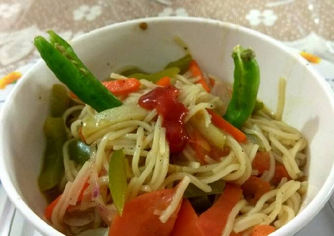 Sweet, hot and sour veg Chow Chow