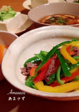 Foto di Peperoni saltati con carne di manzo