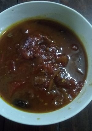 A picture of Mix fruit chutney.
