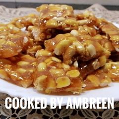 A picture of Roasted Peanut 🥜 & Cashewnut Chikki.