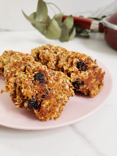 Una foto de Cookies de lino y coco