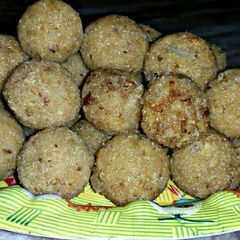 A picture of Coconut Jaggery Laddu.