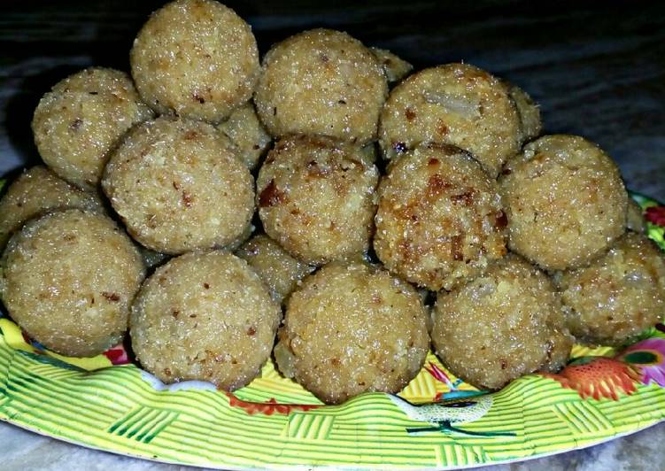 Coconut Jaggery Laddu