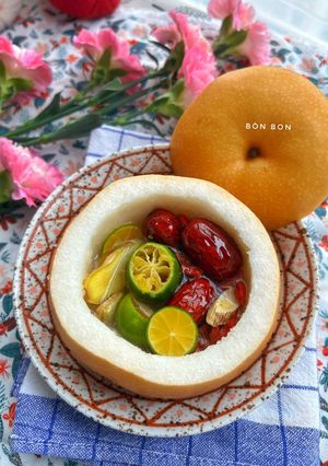 Hình của món Lê Chưng Mật Ong Giảm Ho.