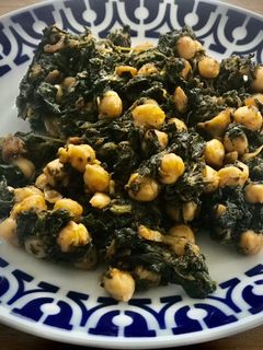 Una foto de Espinacas con garbanzos