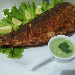 A picture of Fish fry.