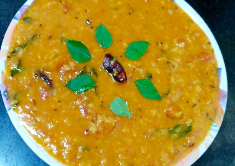 Any-night-of-the-week Tomato daal