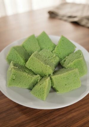 Foto resep 💚 Bolu Pandan Kukus 4 Telur – Lembut, Mengembang & Anti Bantat