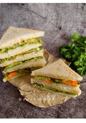 A picture of Spicy kasundi sandwichs.