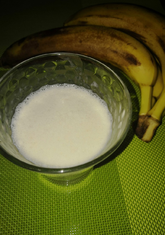 Una foto de Batido de plátano sin lactosa 🍌