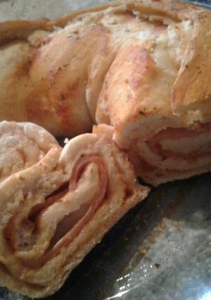Una foto de Pizza arrollada fácil