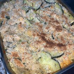A picture of Chicken and zucchini rice casserole.