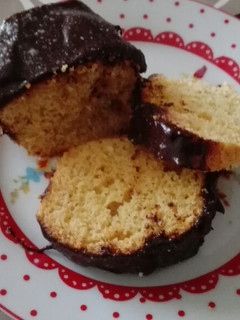 Una foto de Budín de mandarina con chocolate