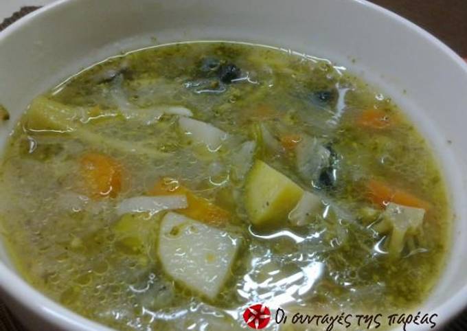 Recipe of Perfect Multi-colored vegetable soup