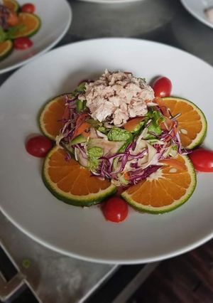 Hình của món Salats rau xanh cá ngừ🐟.