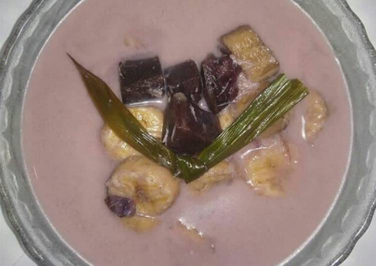 Kolak Ubi Ungu & Pisang Aroma Pandan